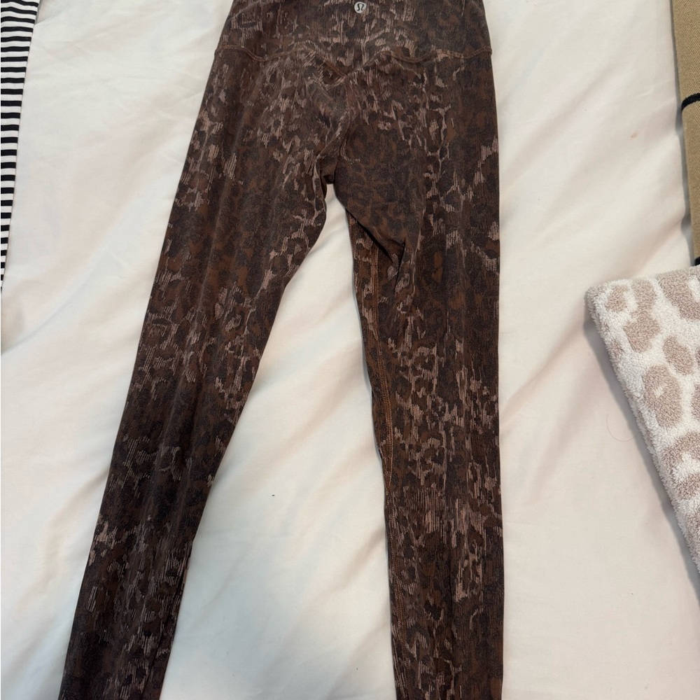 Lululemon Leopard Print Leggings